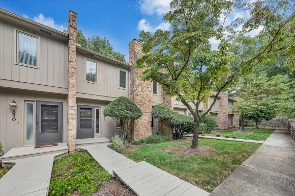 3512 Stonehenge, Roanoke, VA 24018