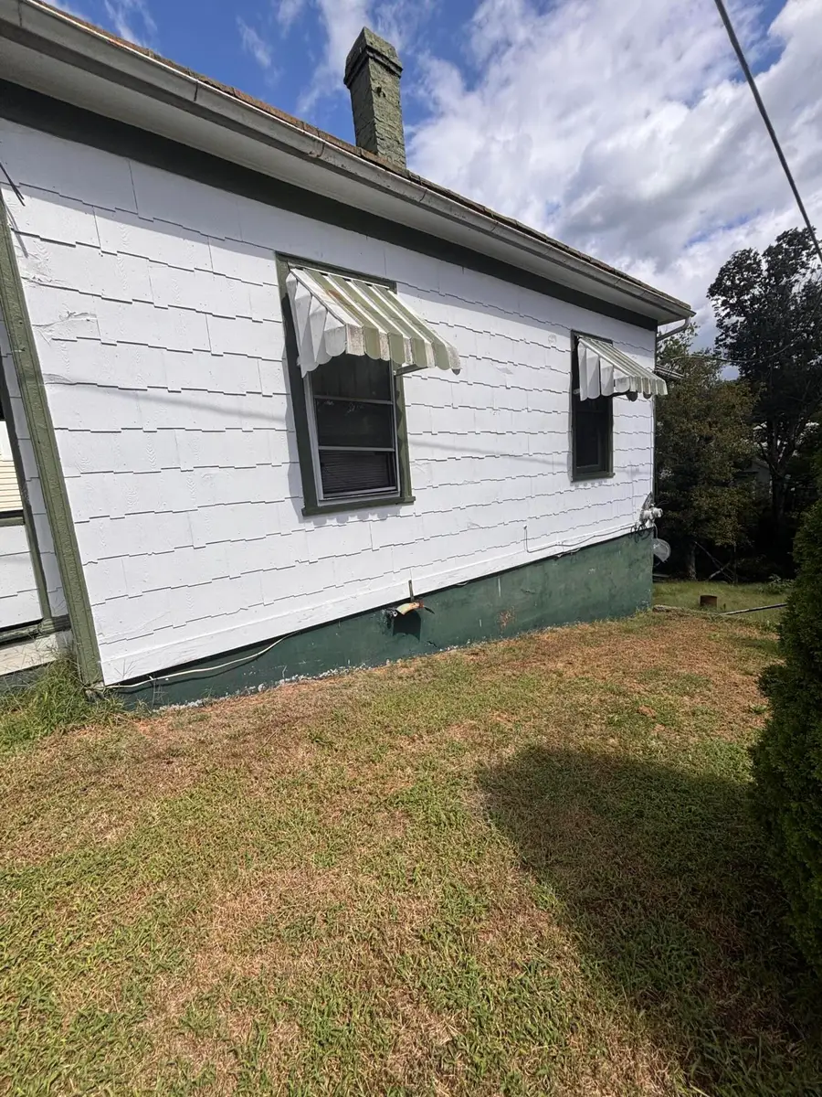 600 Brussels, Clifton Forge, VA 24422 - #3