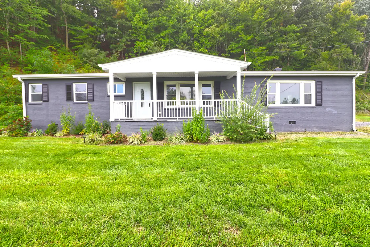 23133 Botetourt, Eagle Rock, VA 24085 - #1