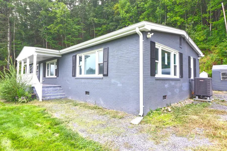 23133 Botetourt, Eagle Rock, VA 24085 - #3