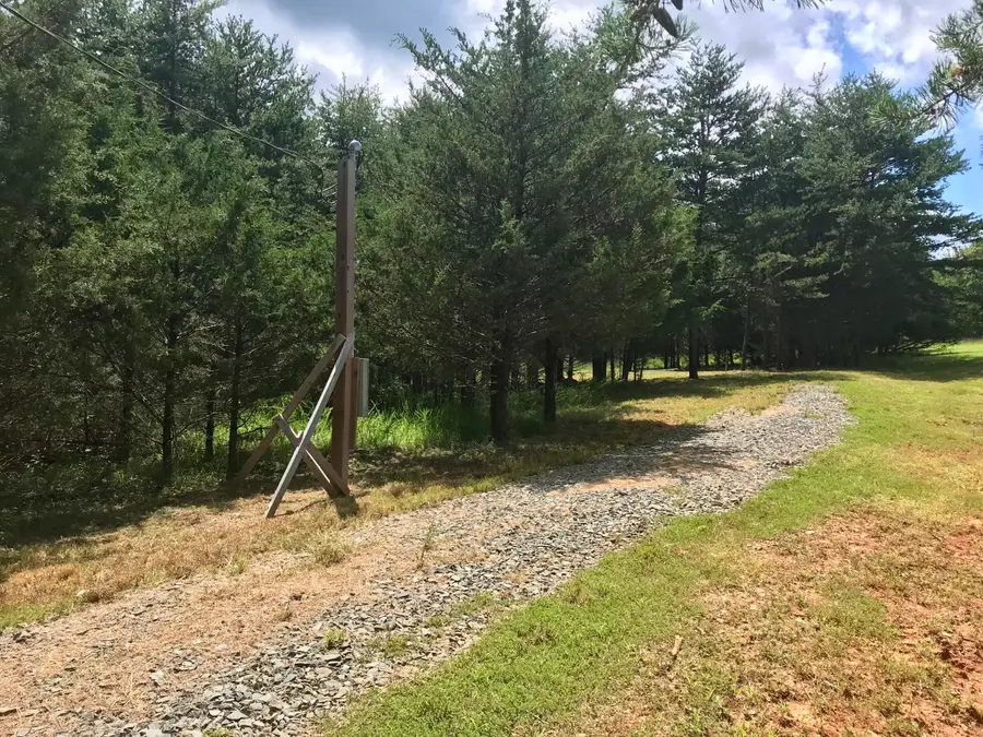 425 Belle Isle, Union Hall, VA 24176 - #3