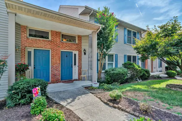 4721 Oakcliff, Roanoke, VA 24018