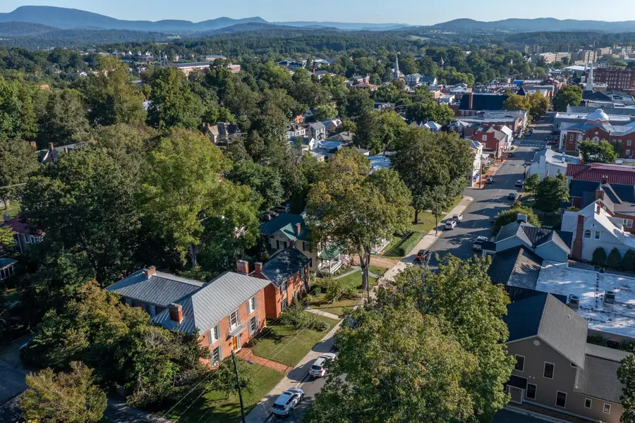 321 S Main, Lexington, VA 24450 - #2