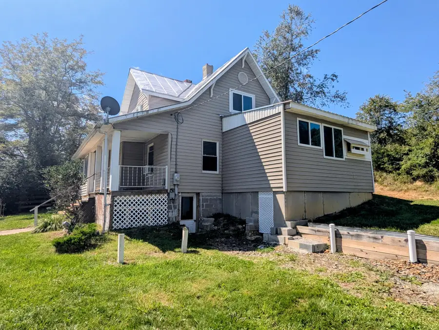 4938 Floyd, Willis, VA 24380 - #3