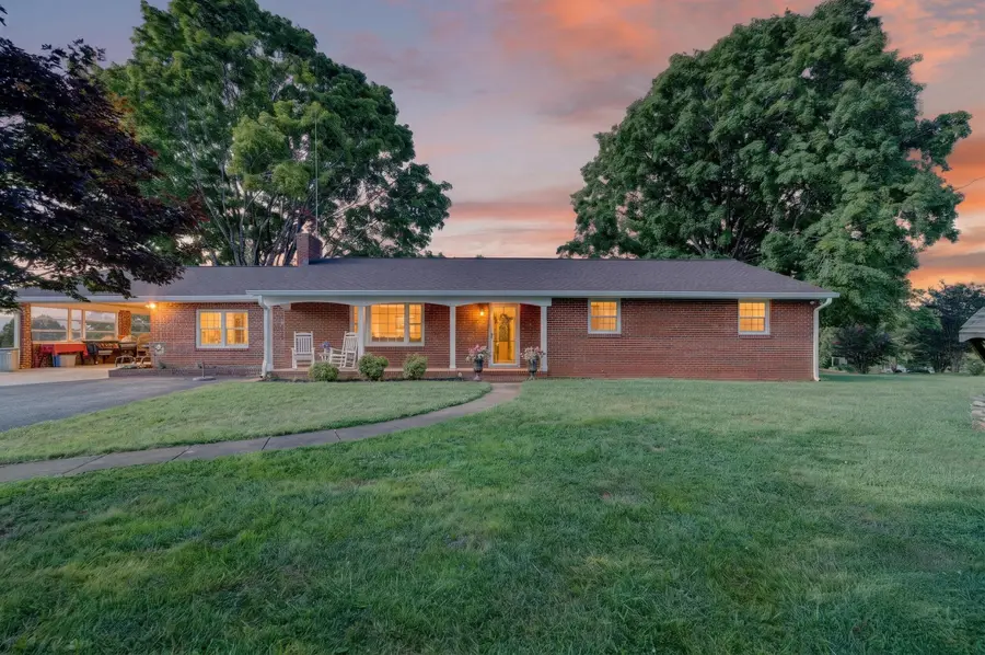 8450 Forest, Goode, VA 24556 - #2