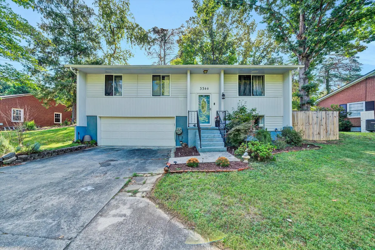 3344 Colonial, Roanoke, VA 24018 - #1