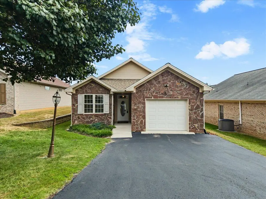 115 Windsong, Christiansburg, VA 24073 - #2