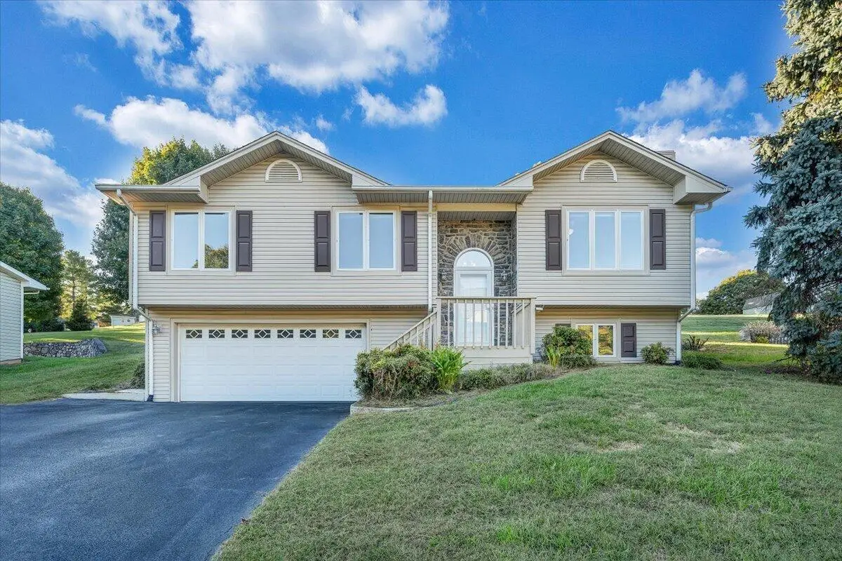 3831 Cundiff, Roanoke, VA 24012 - #1
