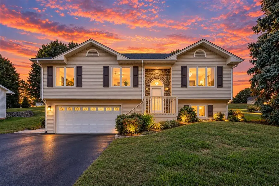 3831 Cundiff, Roanoke, VA 24012 - #2
