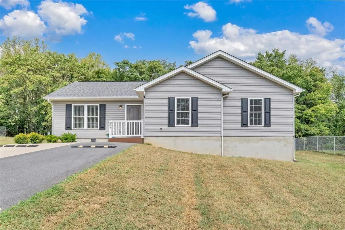 205 Rutledge, Salem, VA 24153 - #1