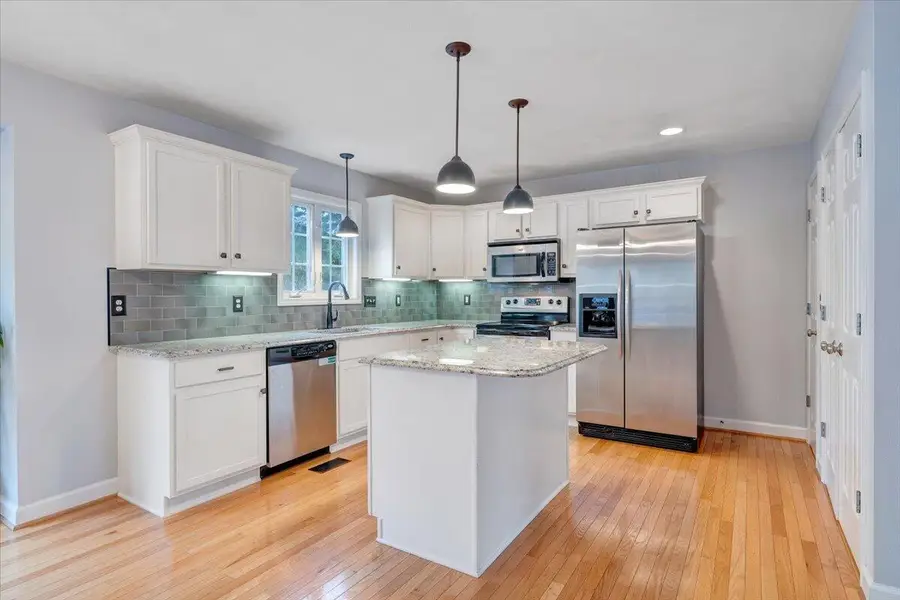 2925 Phillips Brook, Salem, VA 24153 - #2