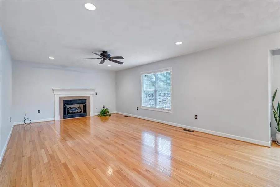 2925 Phillips Brook, Salem, VA 24153 - #3