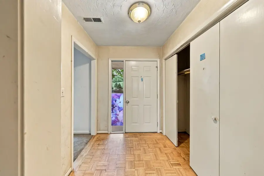 3041 Green Hill, Salem, VA 24153 - #3
