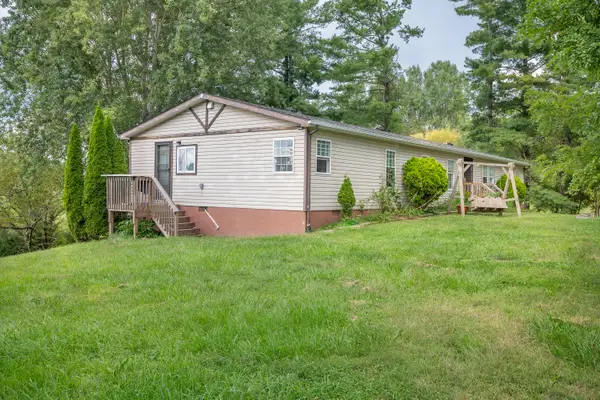 6782 Floyd, Copper Hill, VA 24079