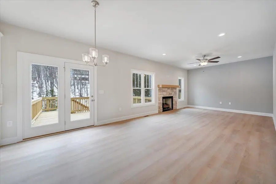 3175 Moyer, Roanoke, VA 24012 - #3