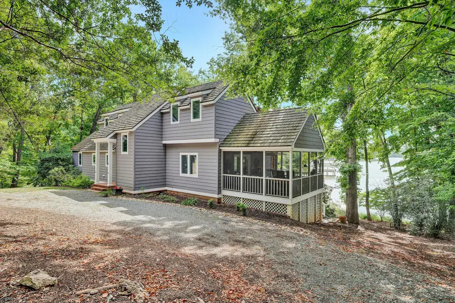 870 Oakshire, Wirtz, VA 24184 - #3