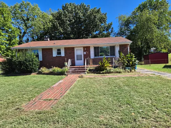 1537 Golfside, Roanoke, VA 24017