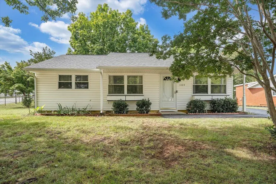 1404 Antrim, Salem, VA 24153 - #2