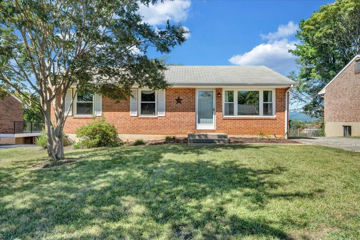 4746 Pennsylvania, Roanoke, VA 24019 - #1