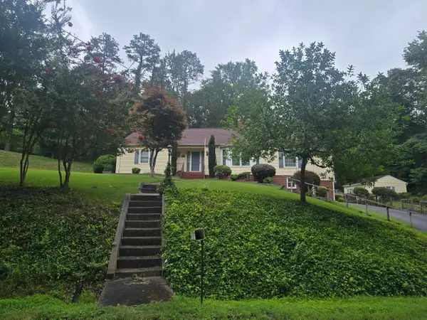 680 Park, Halifax, VA 24558