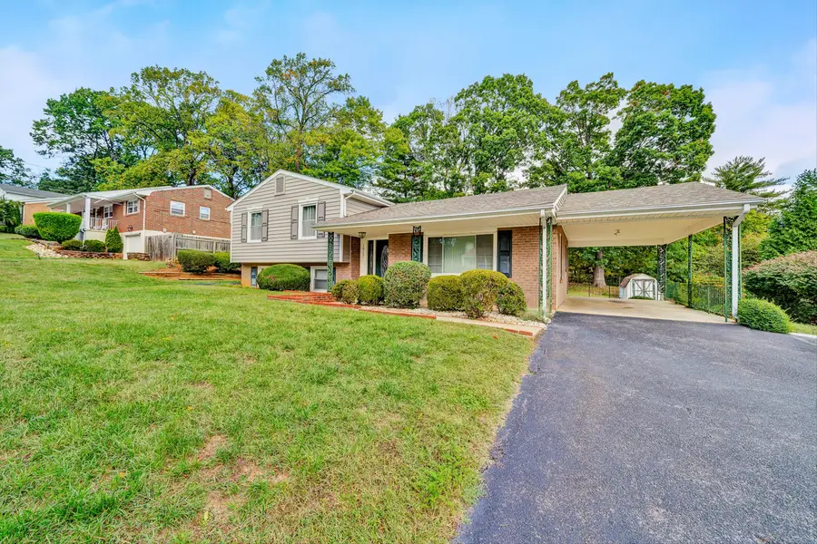 1917 Montclair, Roanoke, VA 24019 - #2