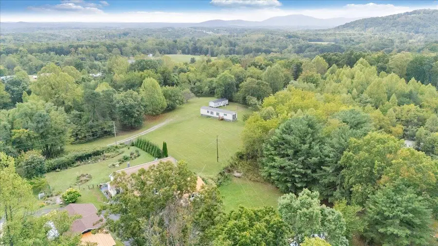 2006 Mountain Valley, Vinton, VA 24179 - #3