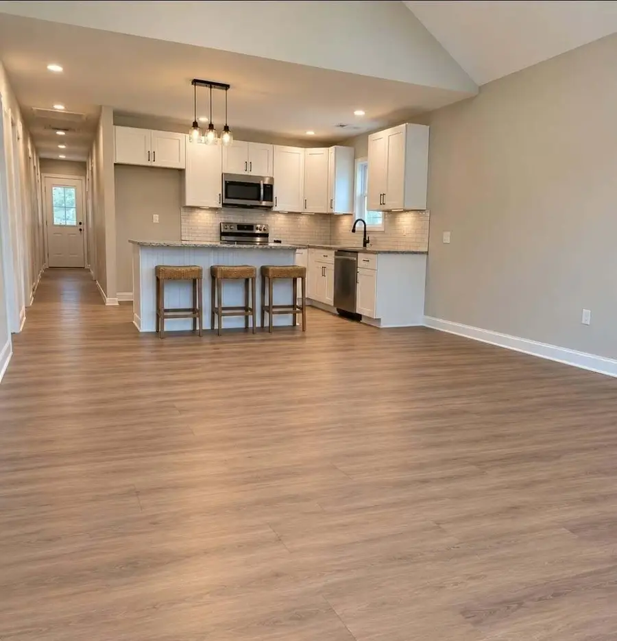 712 Finney, Vinton, VA 24179 - #2