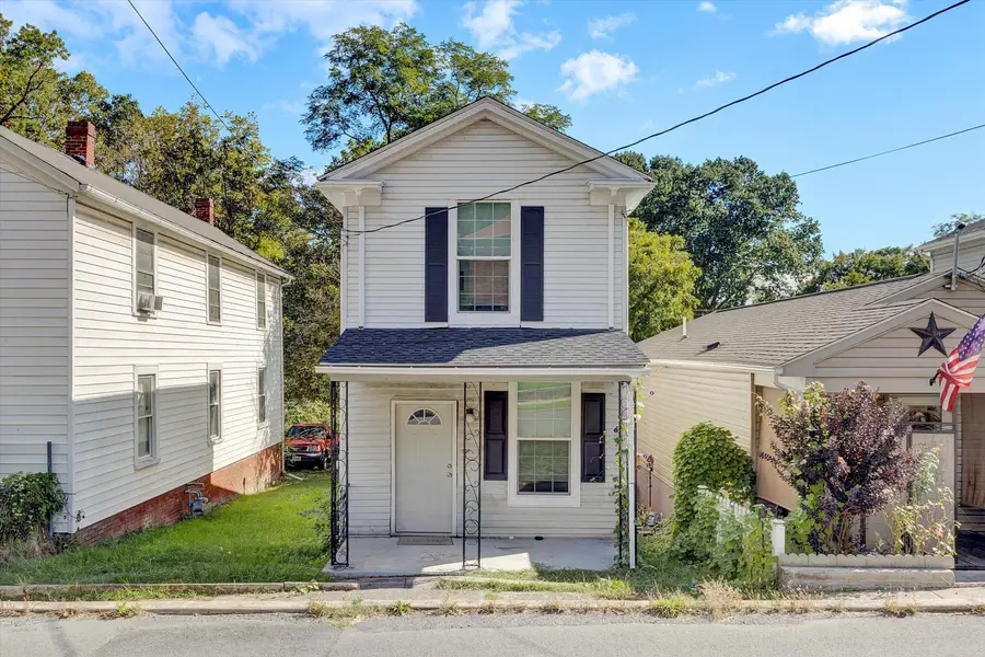 240 Roxbury, Clifton Forge, VA 24422 - #3