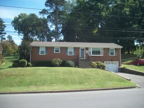 4539 Oakland, Roanoke, VA 24012