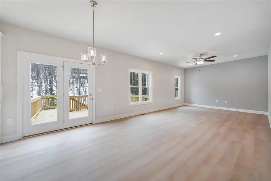 18 Grove, Salem, VA 24153 - #3