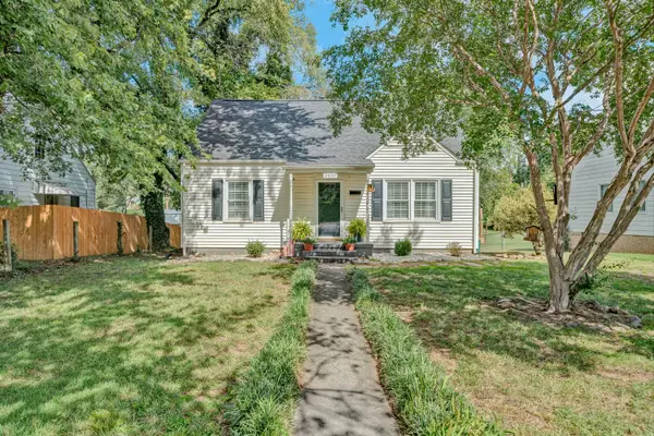 2451 Westover, Roanoke, VA 24015