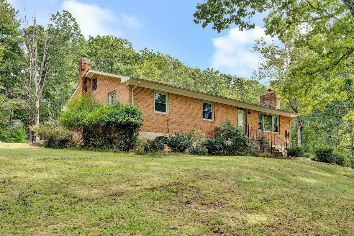 6804 Cotton Hill, Roanoke, VA 24018 - #1