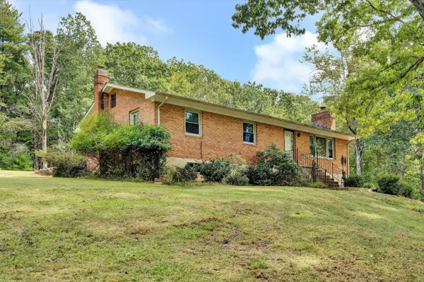 6804 Cotton Hill, Roanoke, VA 24018