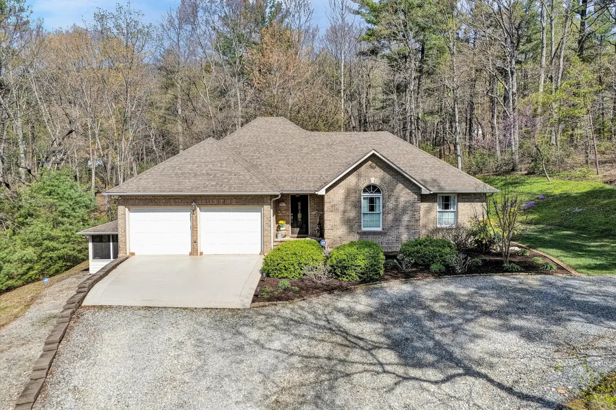 499 Cahas, Boones Mill, VA 24065 - #1