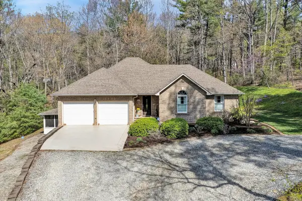 499 Cahas, Boones Mill, VA 24065