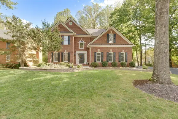 5713 Salisbury, Roanoke, VA 24018