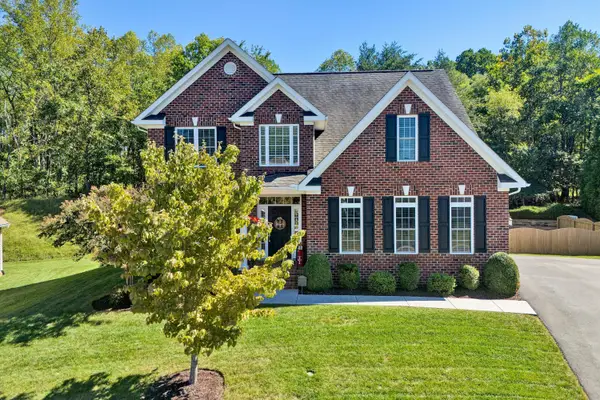 5869 Monet, Roanoke, VA 24018