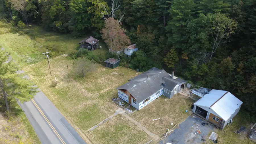 5423 Indian Draft, Covington, VA 24426 - #3