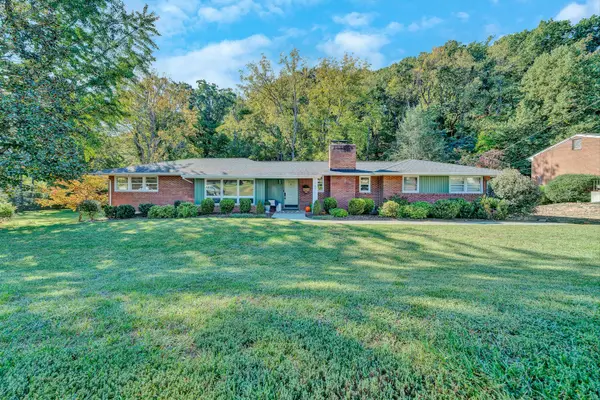 1871 Elbert, Roanoke, VA 24018