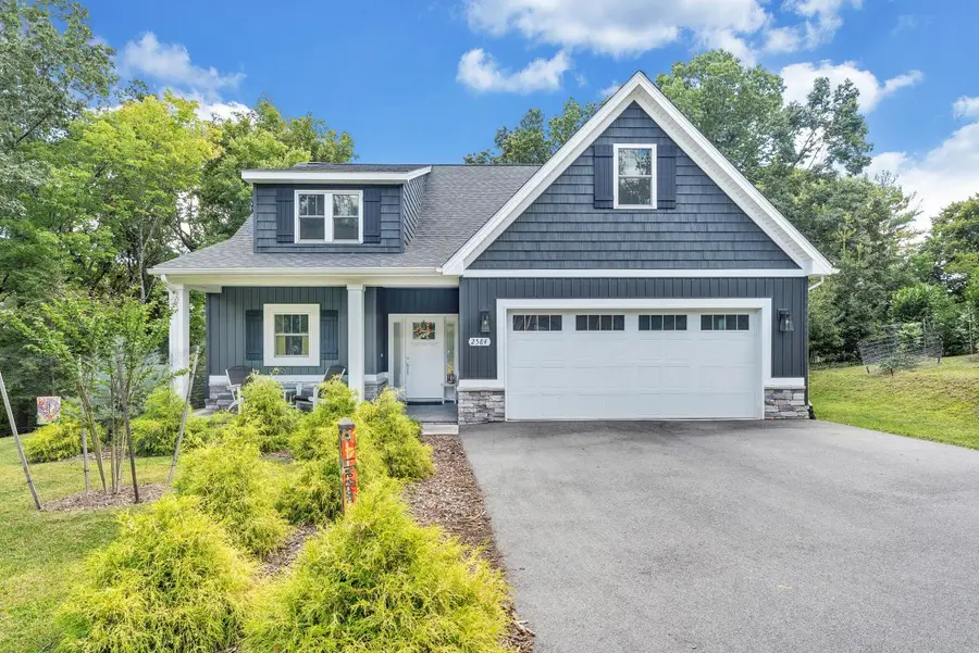 2584 Creston, Roanoke, VA 24015 - #2