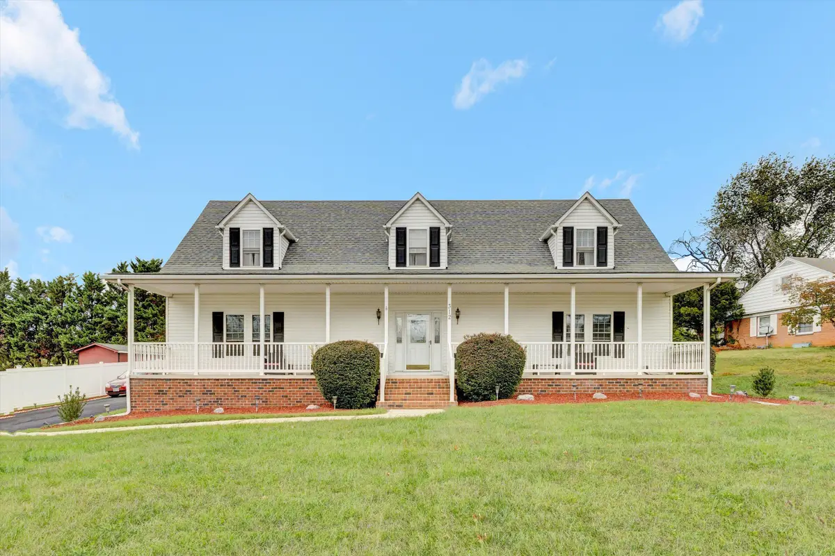 312 E Madison, Covington, VA 24426 - #1