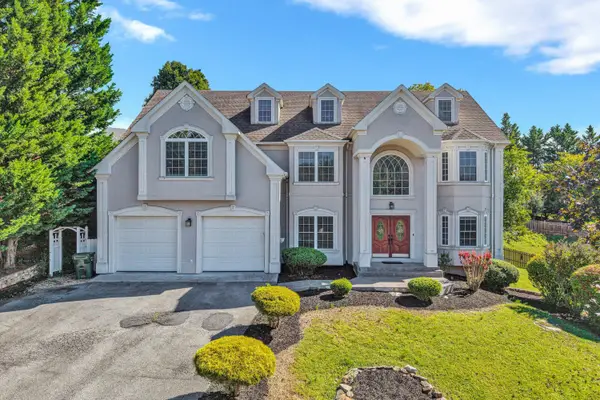 906 Saddle, Salem, VA 24153