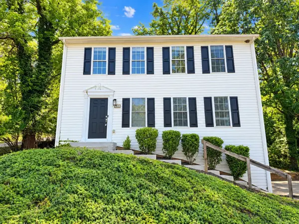 2820 Edgewood, Roanoke, VA 24015