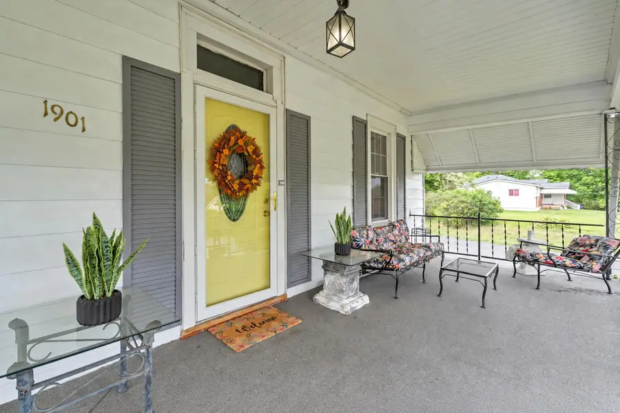 1901 Staunton, Roanoke, VA 24017 - #3