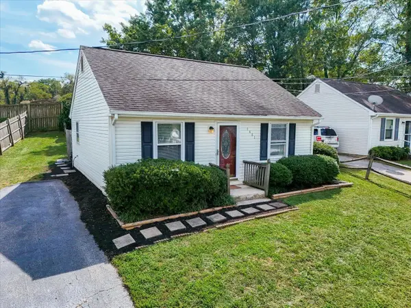 1481 Kefauver, Roanoke, VA 24014