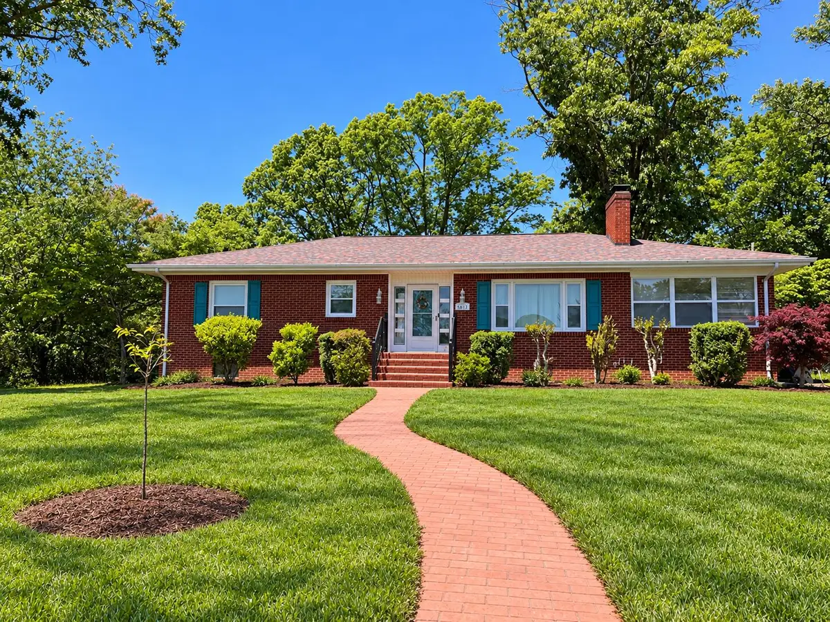 3612 Parkwood, Roanoke, VA 24018 - #1