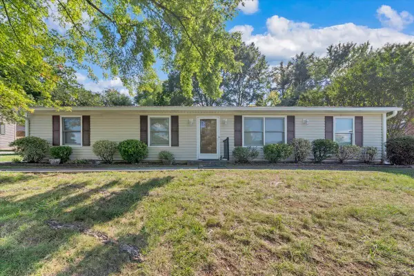 5511 N Garden, Roanoke, VA 24019