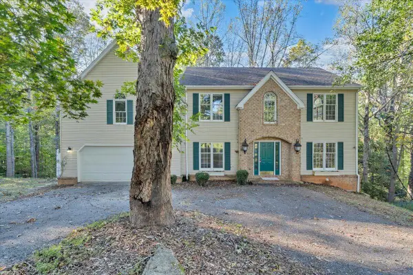 5539 Highfields, Roanoke, VA 24018