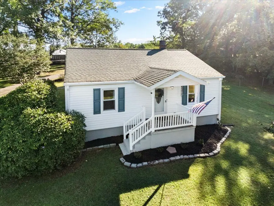 2261 Adrian, Roanoke, VA 24014 - #2
