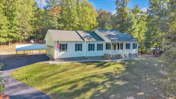 7730 Bending Oak, Catawba, VA 24070